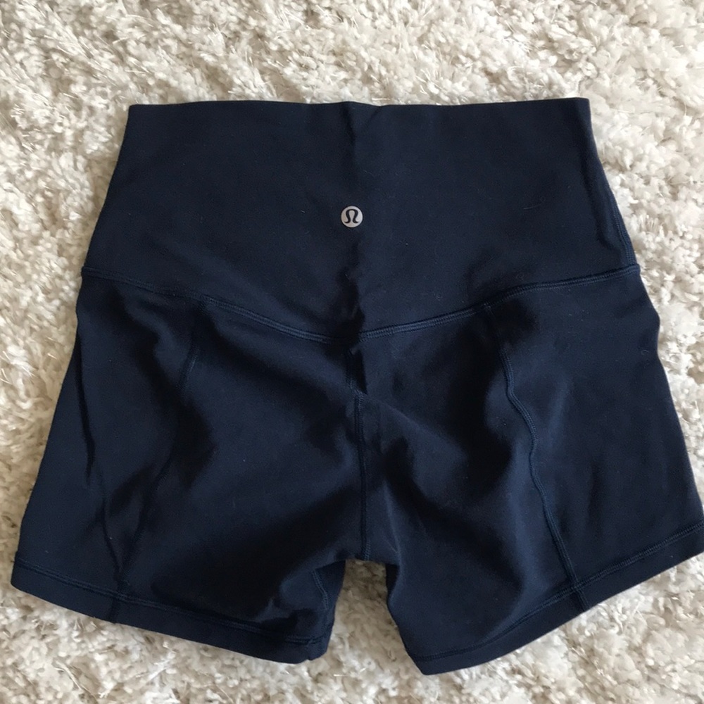 Lululemon align shorts, 4 inch